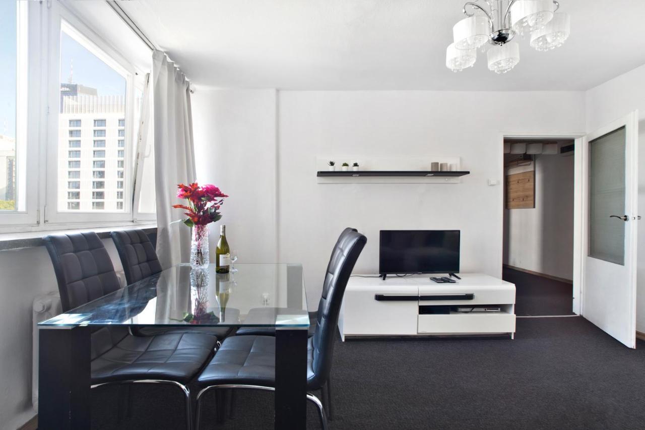 P&O Apartments Emilii Plater 바르샤바 외부 사진