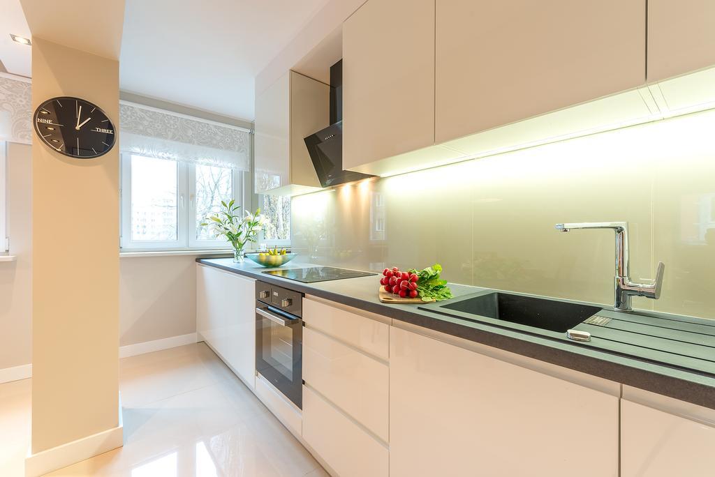 P&O Apartments Emilii Plater 바르샤바 외부 사진